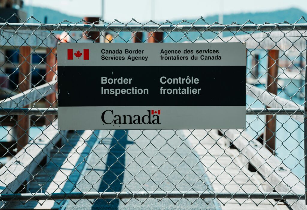 An image of a Canada Border crossing for our Section 321 blog